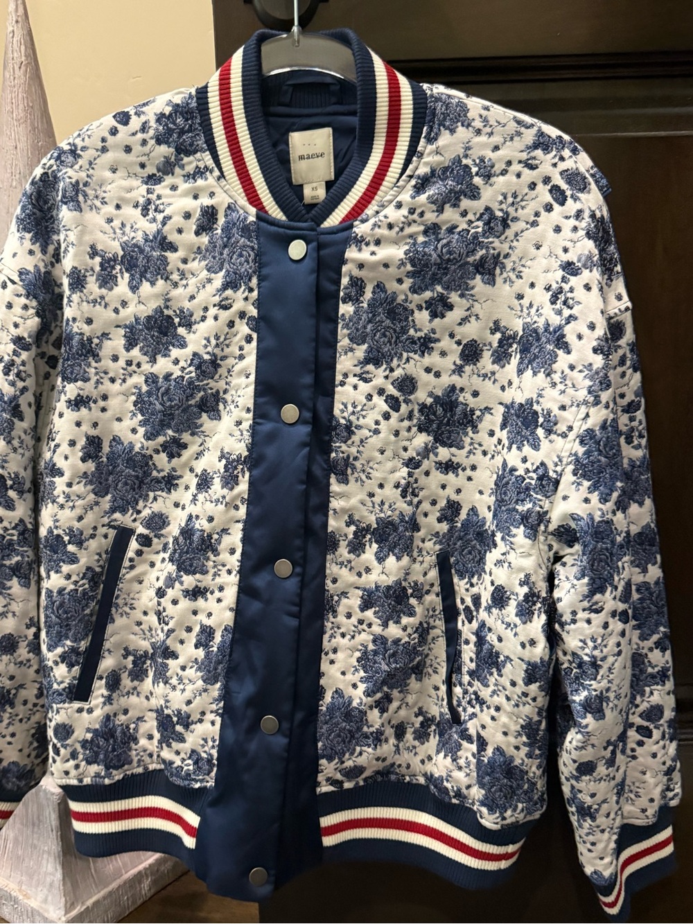Maeve Floral Quilted Bomber Jacket in Navy & White - Picture 14 of 15